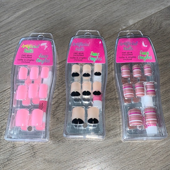 Artificial Nails x3 - Picture 1 of 5